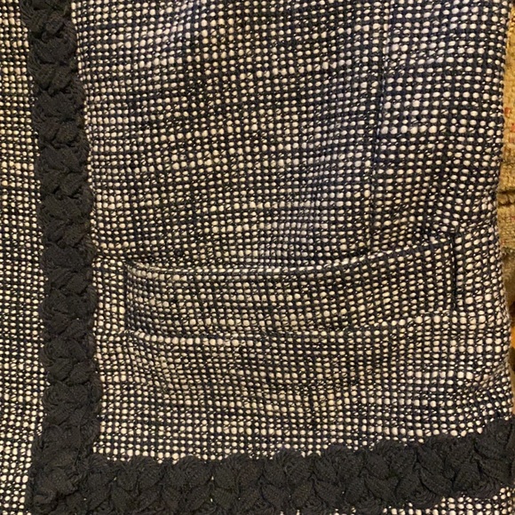 J.CREW blazer size 6, excellent condition. - Picture 12 of 13